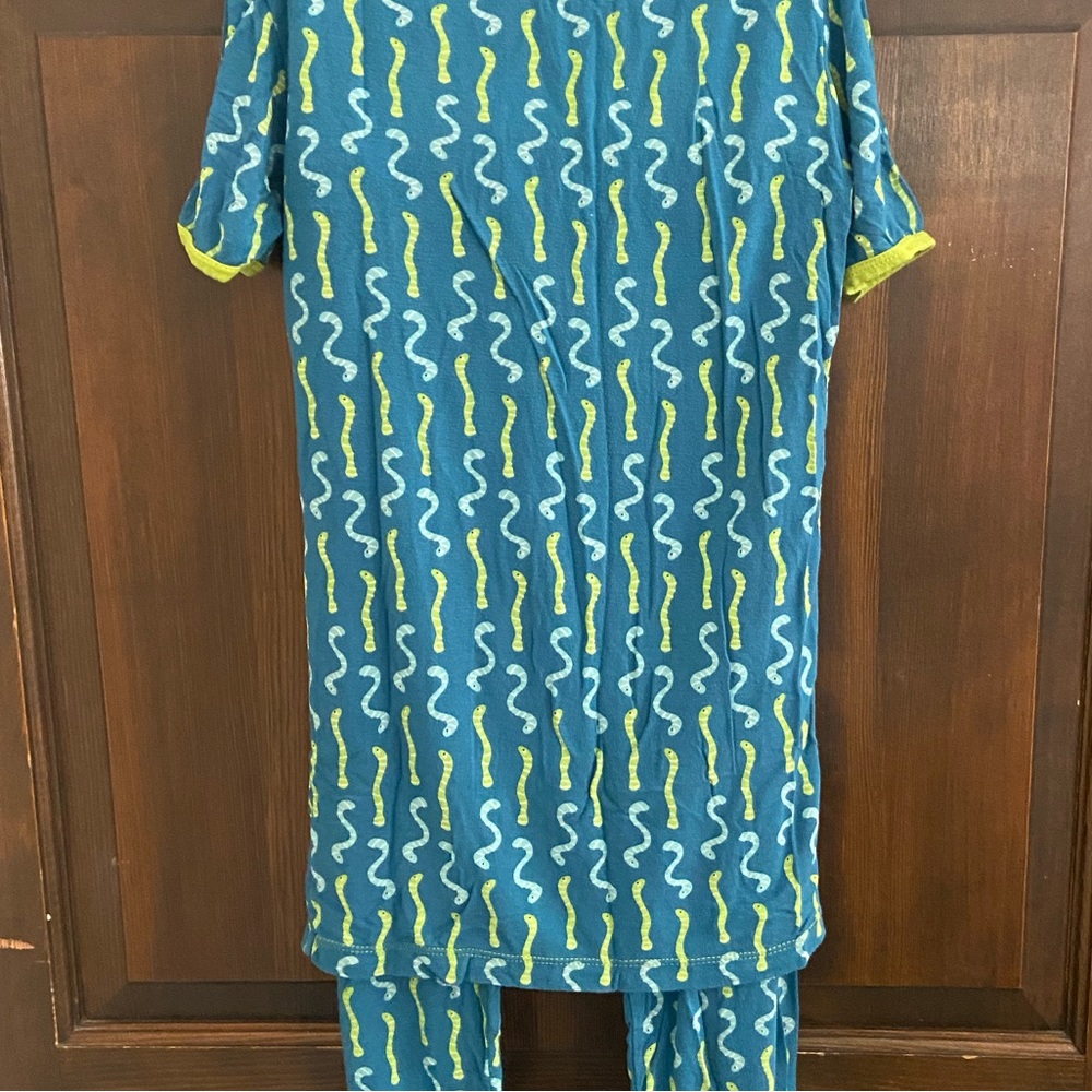 Kickee Pajama Set with Geometric Pattern Size 14